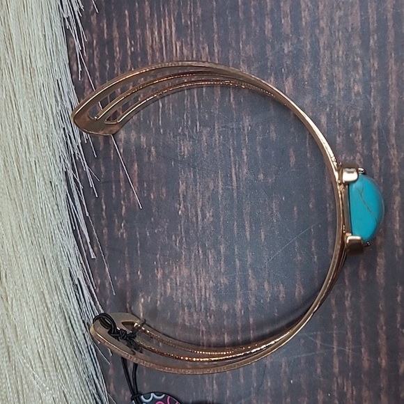 PAPARAZZI ROSE GOLD TONE TURQUOISE CUFF BRACELET - Picture 4 of 10